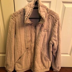 Women’s Northface Zip up